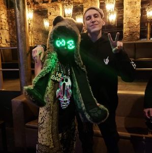 Meet your Posher, Donovan